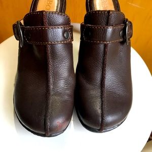 Born clogs - brown, good condition